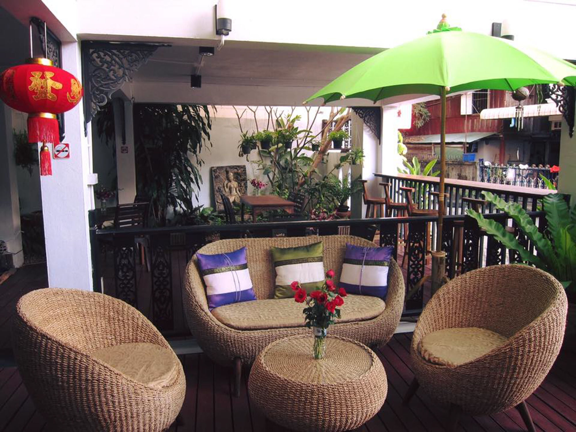 V Lodge Chiang Mai Bagian luar foto